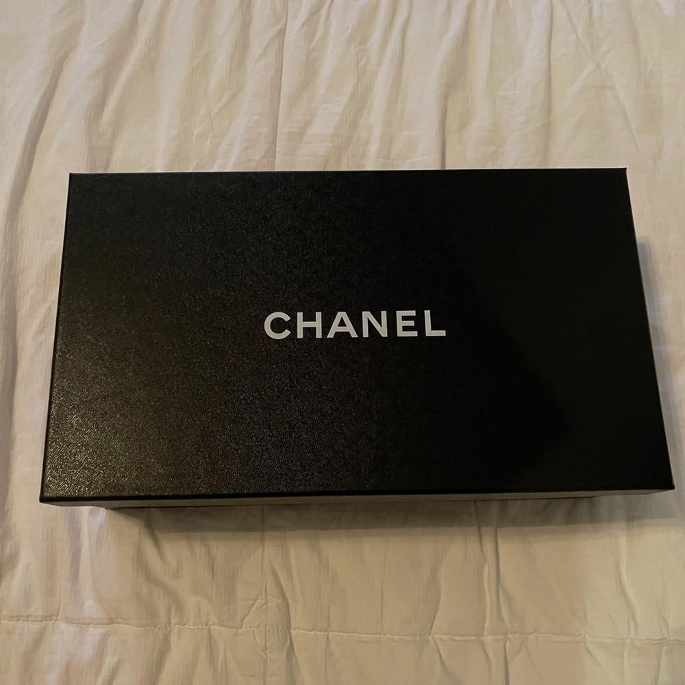 CHANEL SHOE BOX